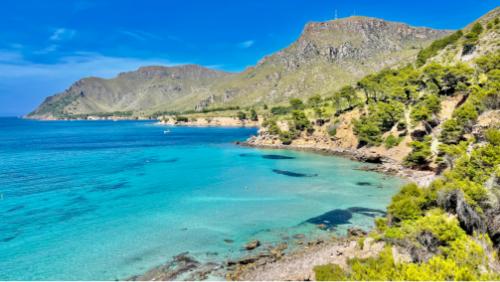 Cala escondida en el este de Mallorca Cala escondida en el este de Mallorca