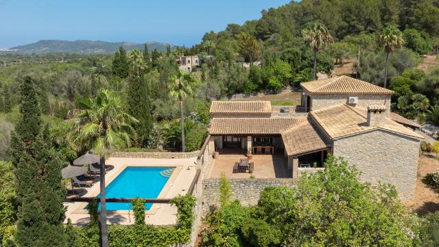 Finca Es Garrovers