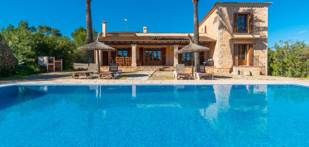 Finca Once Pinos