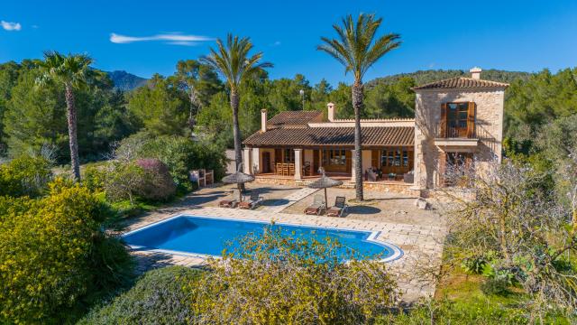 Finca Once Pinos