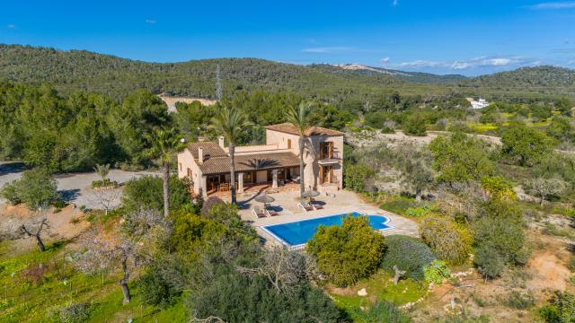 Finca Once Pinos