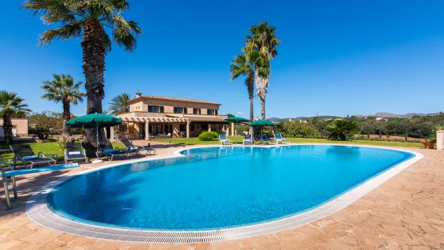 Finca Els Mitjans