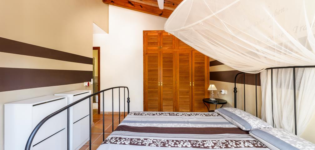 Finca Casa Oliveres