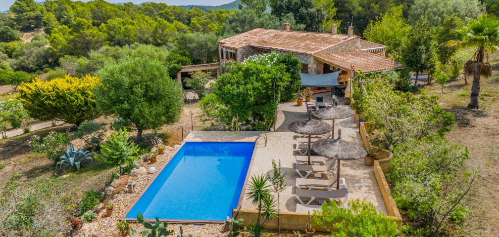 Casa Oliveres