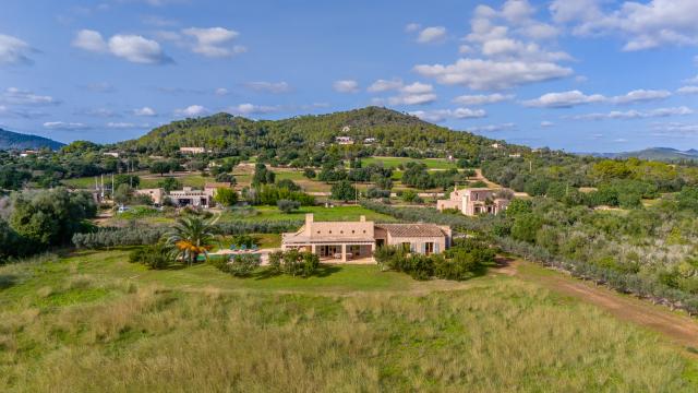 Finca Clovetes