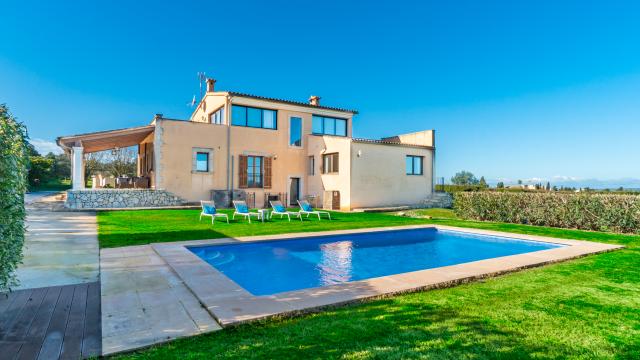 Finca Llum