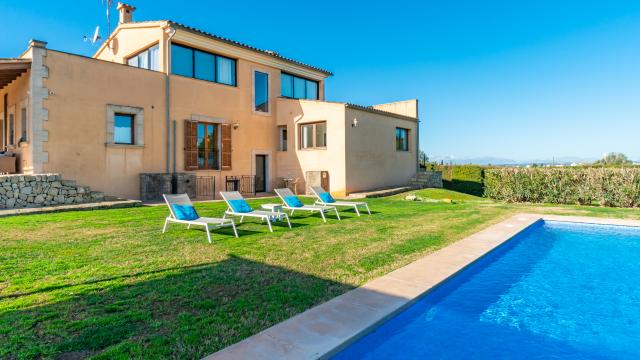 Finca Llum