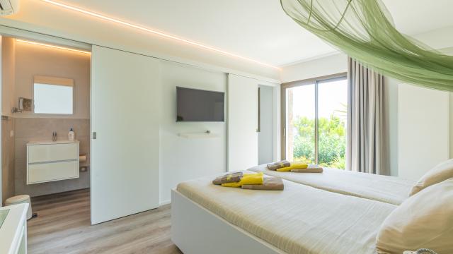 Villa Lifetime