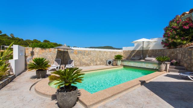 Villa Lifetime