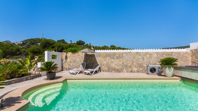 Villa Lifetime