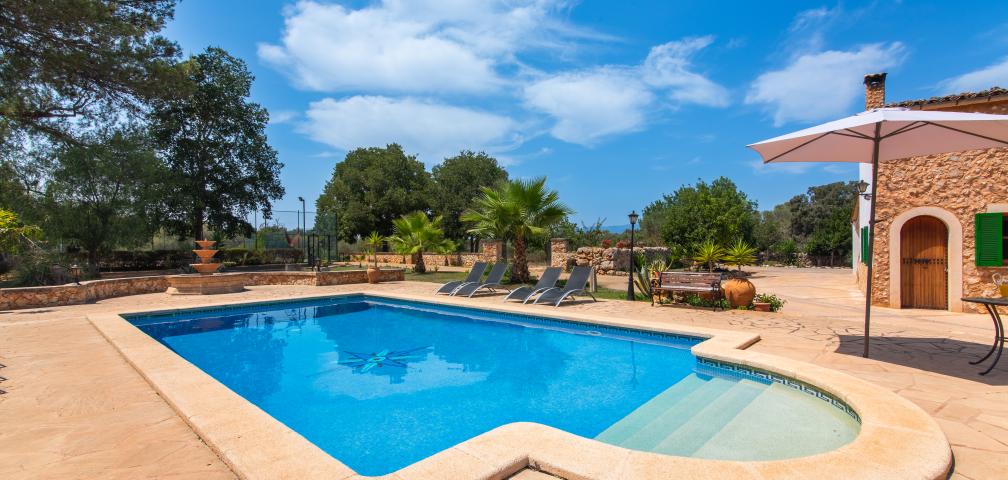 Finca Es Campàs
