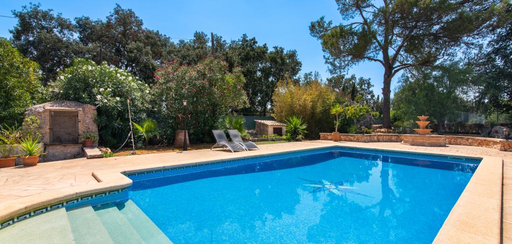 Finca Es Campàs