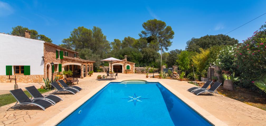 Finca Es Campàs