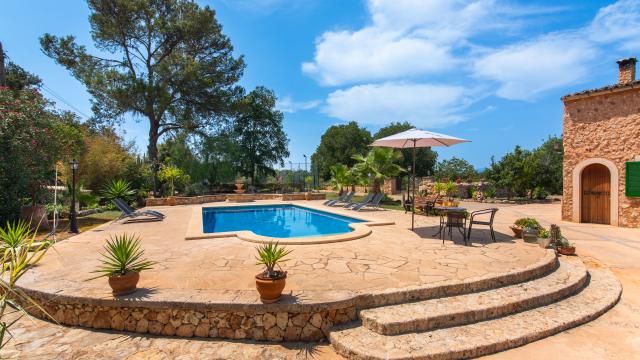 Finca Es Campàs