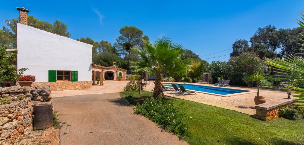 Finca Es Campàs