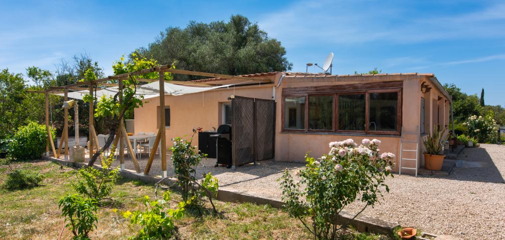 Finca Naranja y Flores