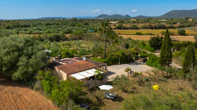 Finca Naranja y Flores
