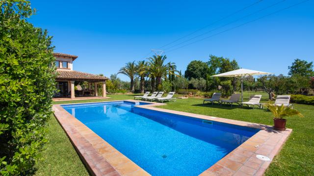 Finca Moliner Almadrava