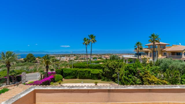 Villa Redrema