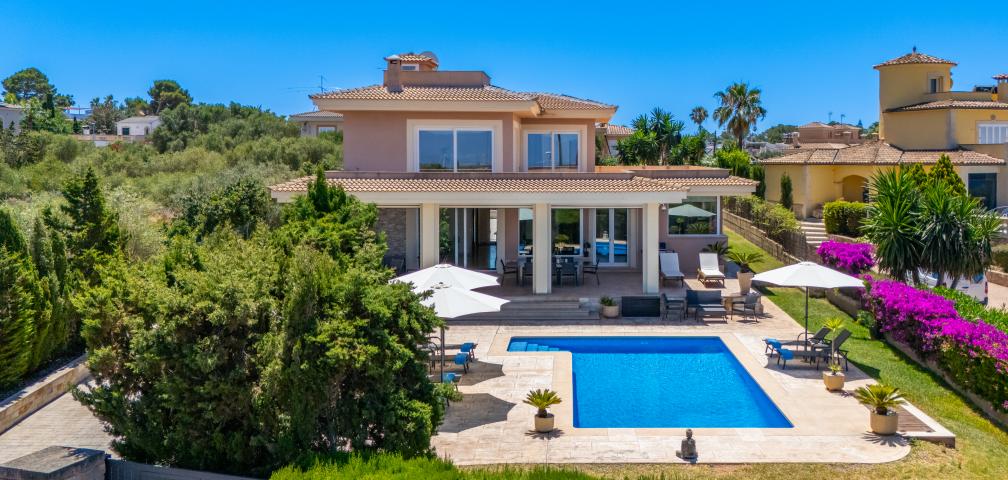 Villa Redrema