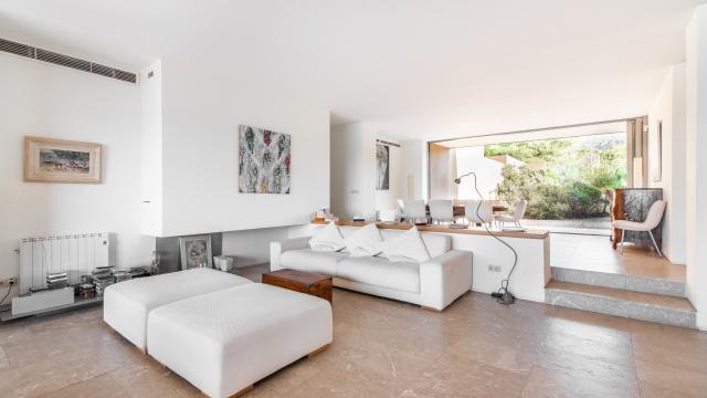 Villa Enigma